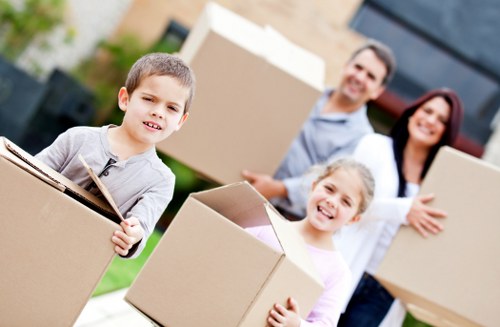 Roehampton man with van service for house and office moves